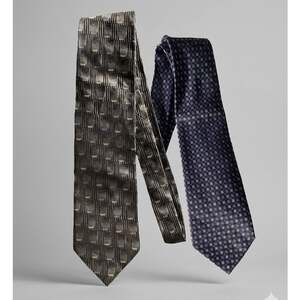 Alexander Julian Colours & Pronto Uomo Lot of 2 Mens 100% Silk Neck Ties